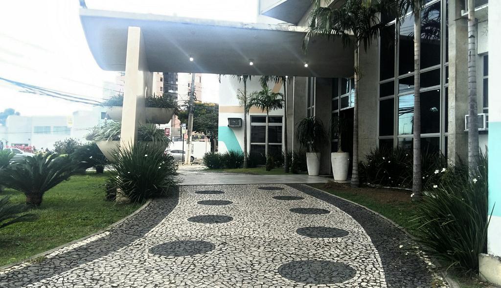 Feira Palace Hotel Feira de Santana Exterior photo